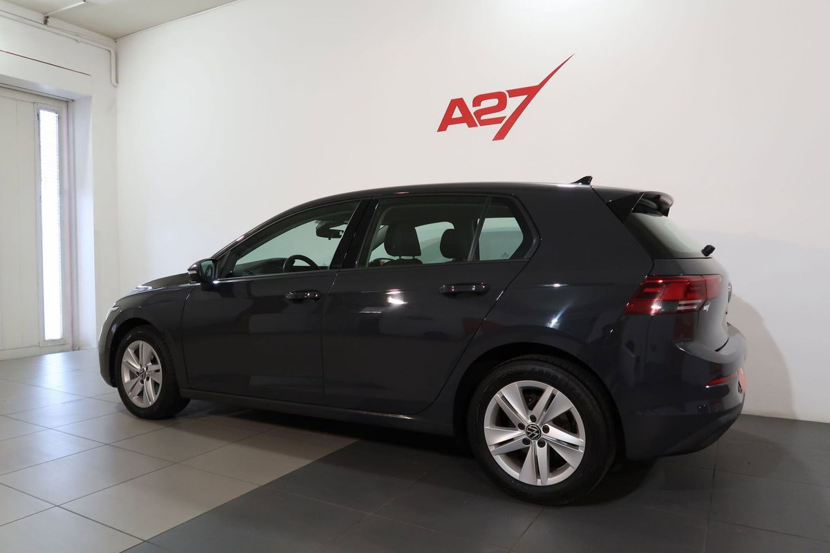 Volkswagen Golf 2.0 TDI DSG SCR Life (18)