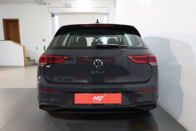 Volkswagen Golf 2.0 TDI DSG SCR Life (9)