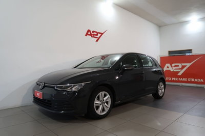 Volkswagen Golf 1.0 eTSI EVO DSG Life (18)
