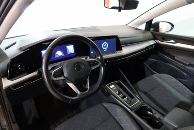 Volkswagen Golf 1.0 eTSI EVO DSG Life (4)