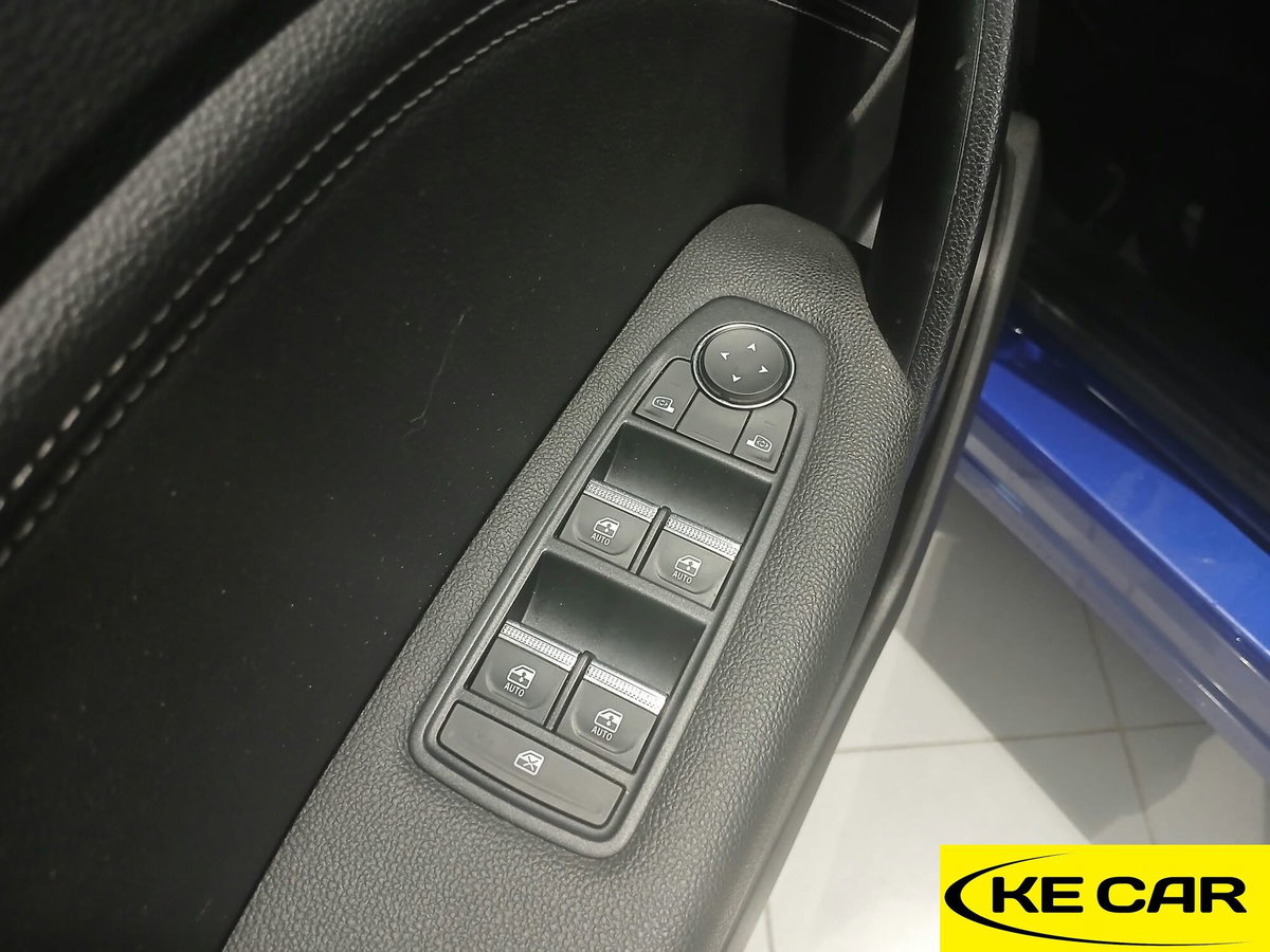 Renault Captur TCe 100 CV GPL Techno (18)