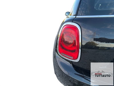 MINI Mini 1.5 Cooper D (10)