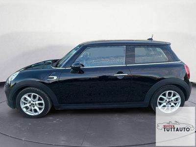 MINI Mini 1.5 Cooper D (2)