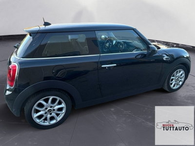 MINI Mini 1.5 Cooper D (6)