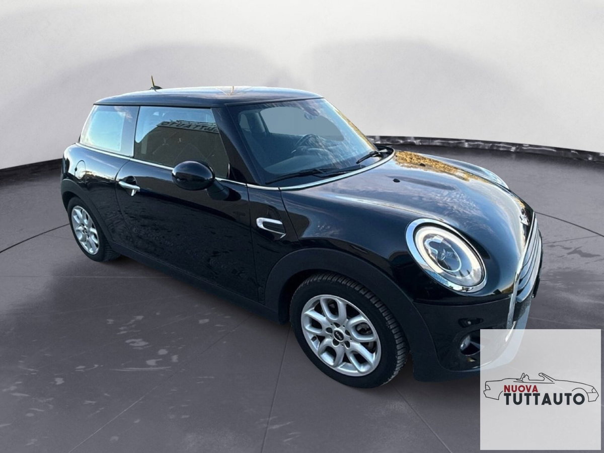MINI Mini 1.5 Cooper D (8)