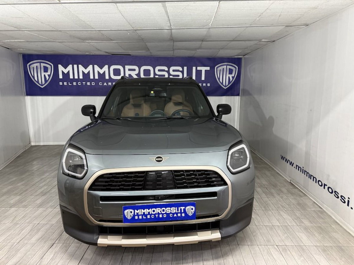 MINI Mini Countryman 2.0 48V D Favoured auto (4)