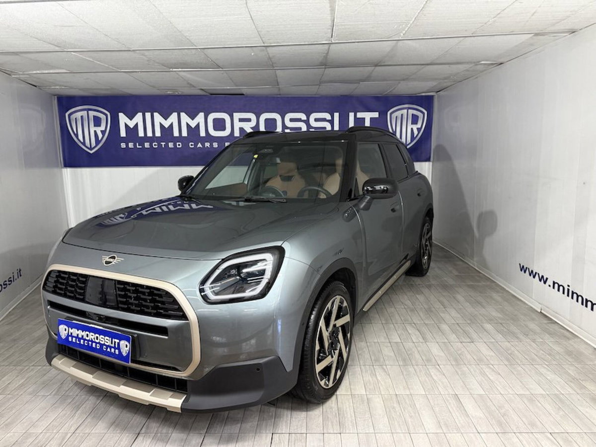 MINI Mini Countryman 2.0 48V D Favoured auto (7)