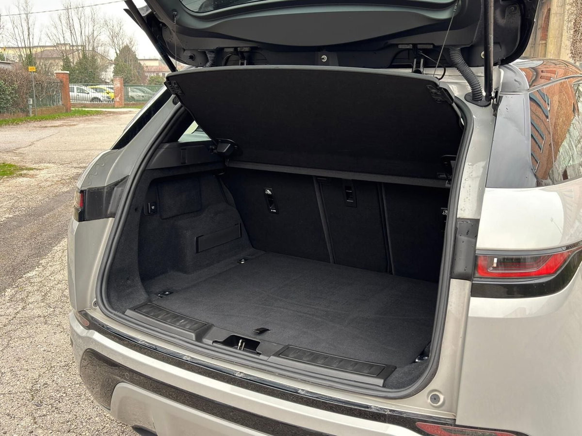 Land Rover Range Rover Evoque 2.0D I4 180 CV AWD Auto First Edition (16)