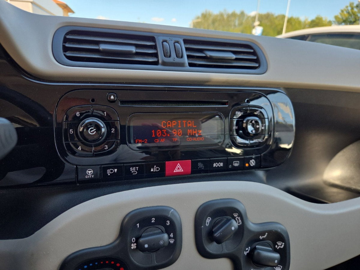 Fiat Panda 1.3 MJT 95 CV S&S 4x4 (13)