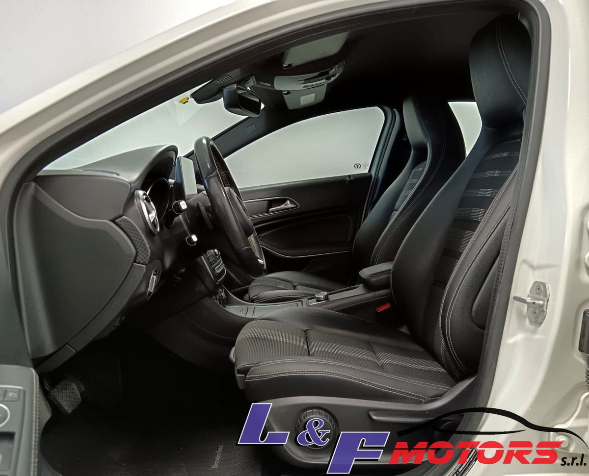 Mercedes-Benz Classe A 180 d Automatic Premium (18)