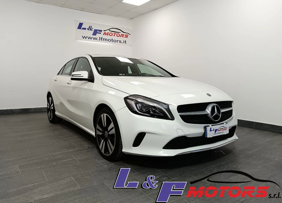 Mercedes-Benz Classe A 180 d Automatic Premium (4)