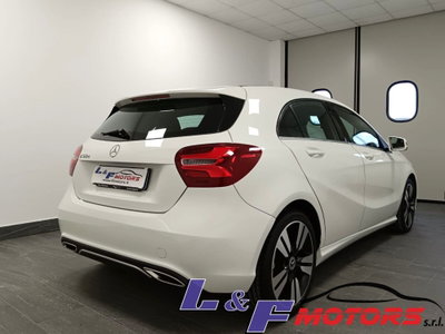 Mercedes-Benz Classe A 180 d Automatic Premium (5)