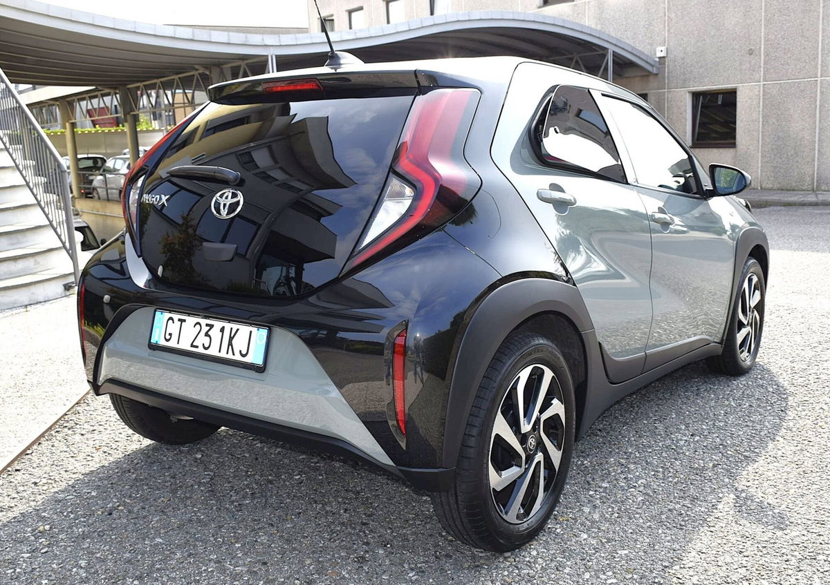 Toyota Aygo X 1.0 Trend Air 72cv s-cvt (5)