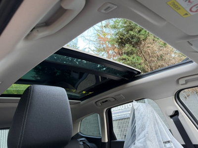 BMW X1 sdrive20i mhev 48V auto (8)
