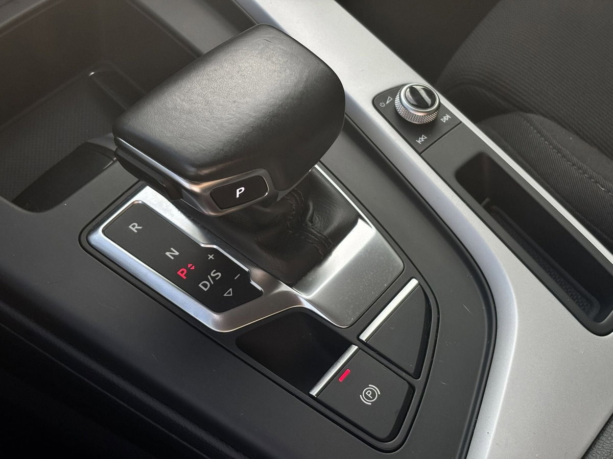 Audi A4 Avant 40 TDI S tronic S line edition (18)
