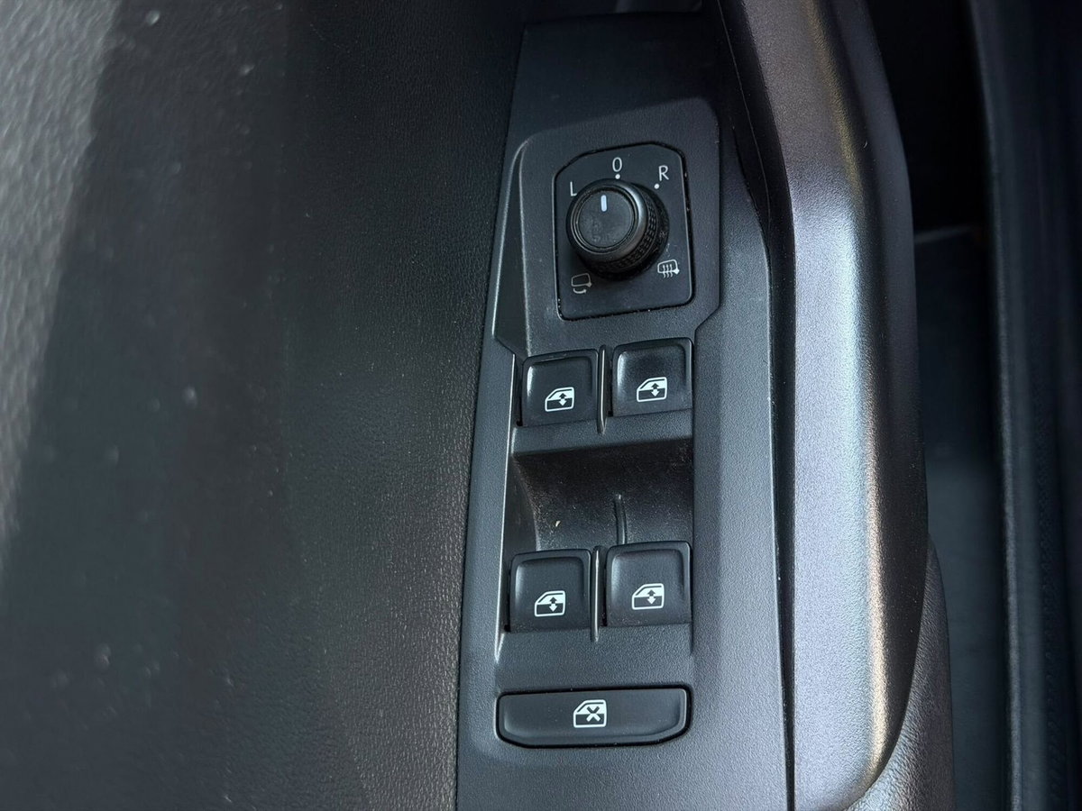 Volkswagen T-Cross 1.0 TSI 110 CV DSG Style (14)