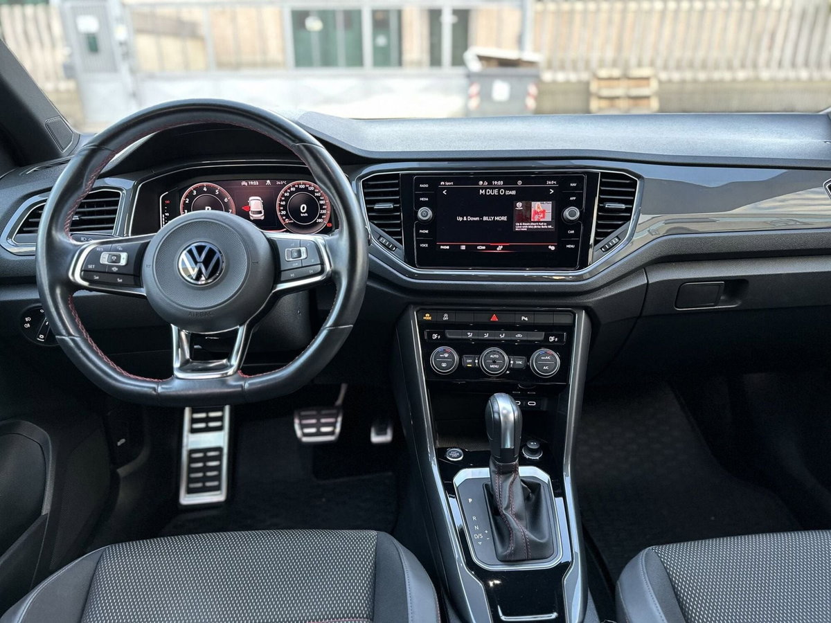 Volkswagen T-Roc 1.5 tsi R-Line dsg (11)