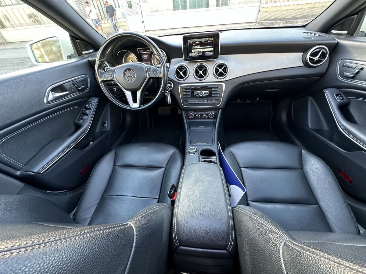 Mercedes-Benz CLA 220 CDI Automatic Premium (12)