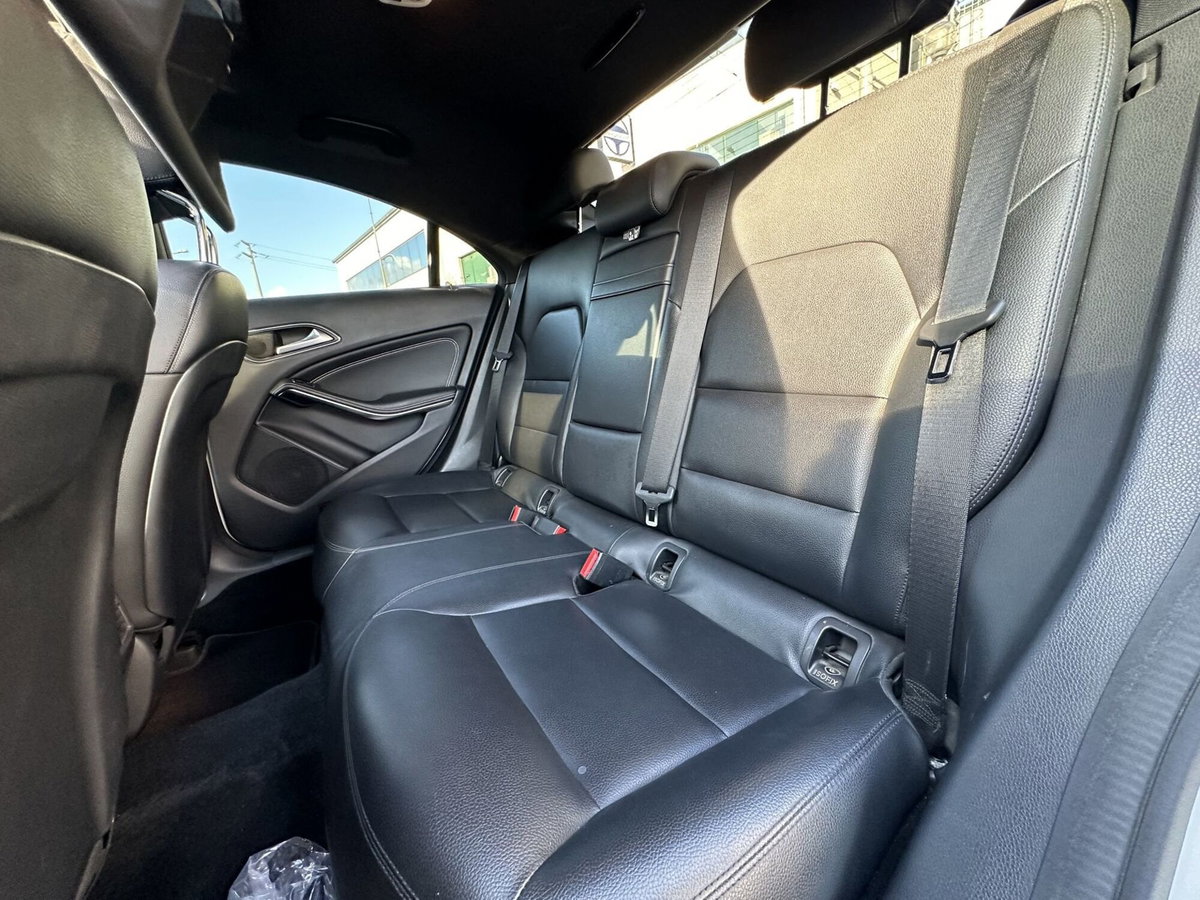 Mercedes-Benz CLA 220 CDI Automatic Premium (13)