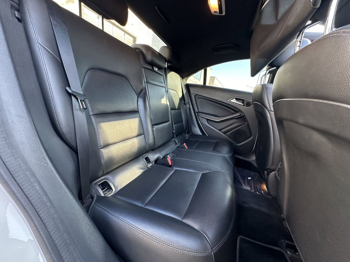 Mercedes-Benz CLA 220 CDI Automatic Premium (14)