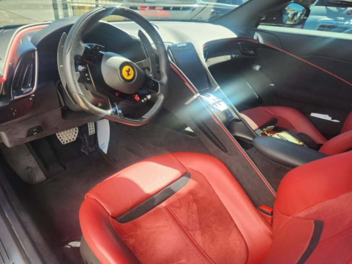 Ferrari Roma Spider 3.9 F1 dct (17)