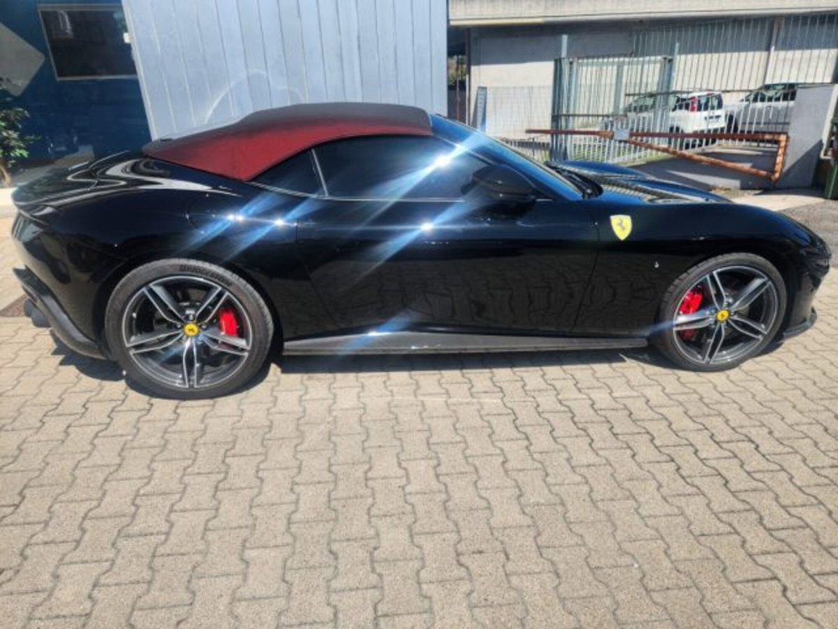 Ferrari Roma Spider 3.9 F1 dct (4)
