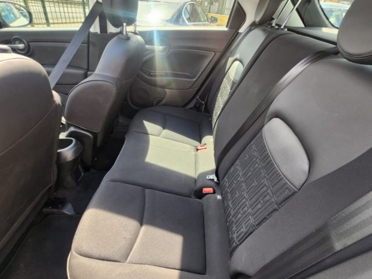 Fiat 500X 1.5 T4 Hybrid 130 CV DCT Dolcevita Special Edition (18)