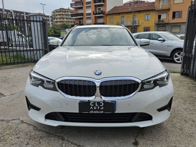 BMW Serie 3 Touring 318d 48V  Business Advantage (2)
