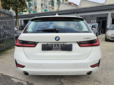 BMW Serie 3 Touring 318d 48V  Business Advantage (5)