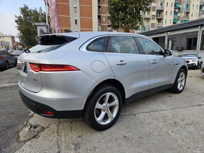 Jaguar F-Pace 2.0 D 180 CV AWD aut. Chequered Flag (4)