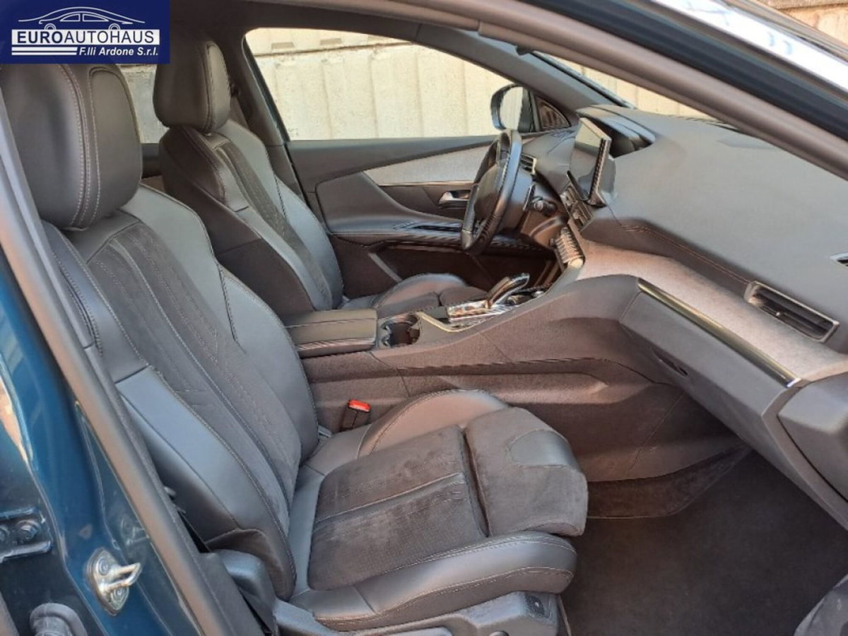 Peugeot 3008 BlueHDi 130 S&S EAT8 GT (3)