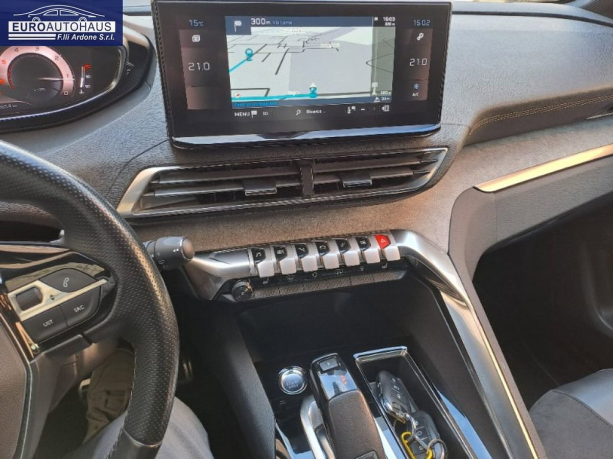 Peugeot 3008 BlueHDi 130 S&S EAT8 GT (5)