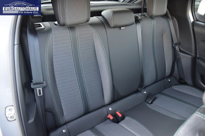 Peugeot 208 PureTech 100 Stop&Start EAT8 5 porte Allure Pack (15)