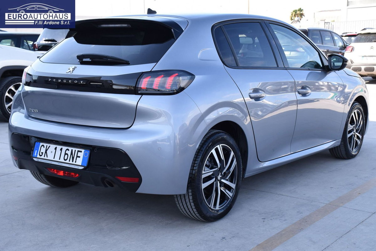 Peugeot 208 PureTech 100 Stop&Start EAT8 5 porte Allure Pack (4)