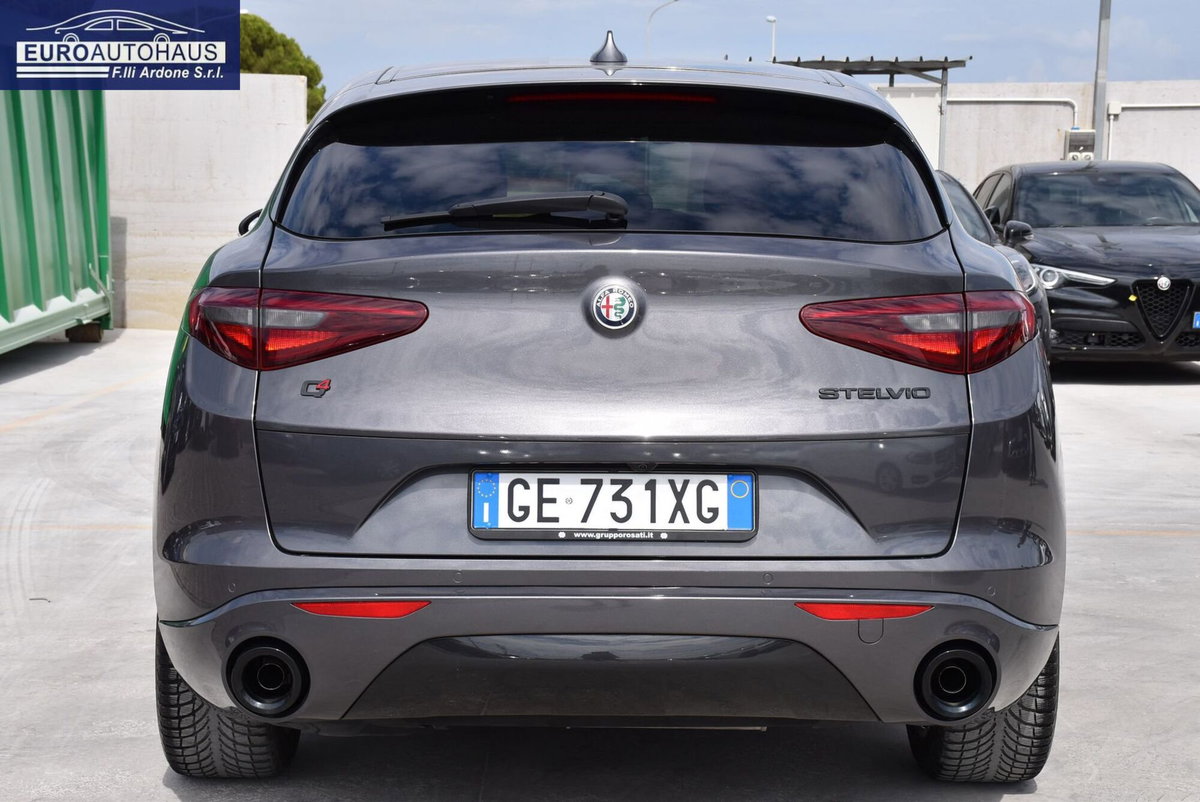 Alfa Romeo Stelvio Stelvio 2.2 Turbodiesel 210 CV AT8 Q4 Veloce (5)