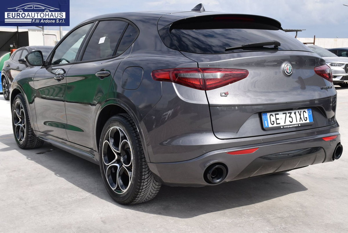 Alfa Romeo Stelvio Stelvio 2.2 Turbodiesel 210 CV AT8 Q4 Veloce (6)