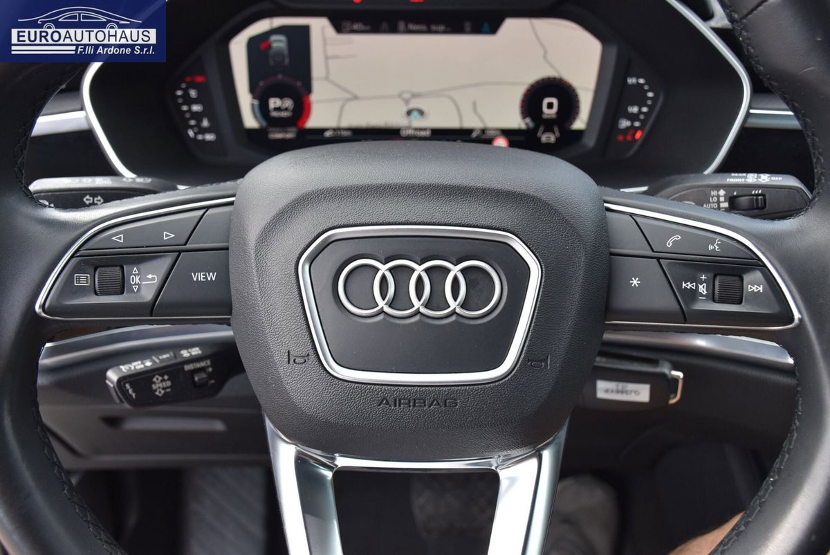 Audi Q3 Sportback 35 TDI quattro S tronic Business Plus (12)