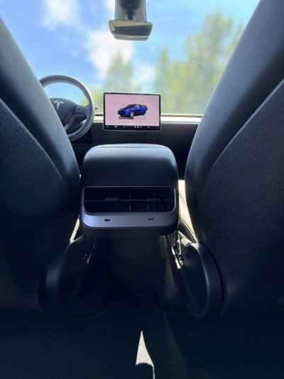 Tesla Model Y Long Range Dual Motor awd (10)
