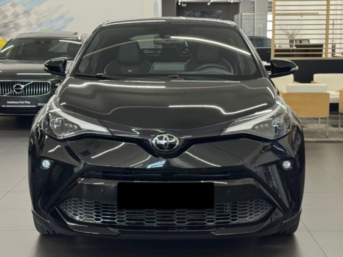 Toyota Toyota C-HR 2.0 Hybrid E-CVT GR Sport (2)