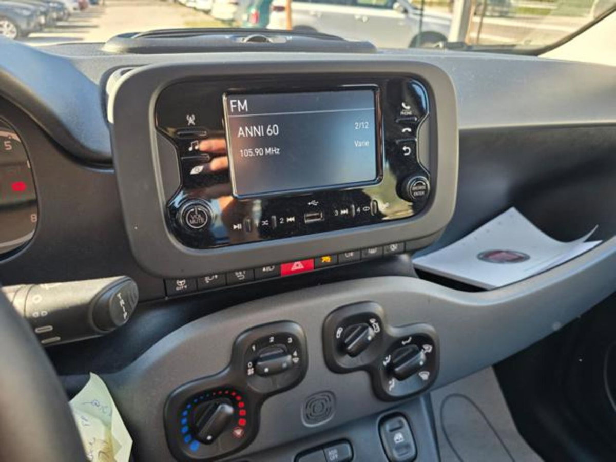 Fiat Panda 1.0 firefly hybrid s&s 70cv 5p.ti (13)