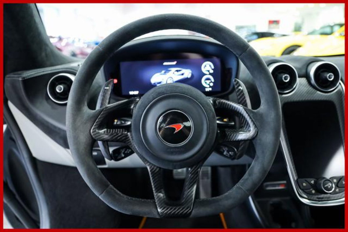 McLaren 570S Coupé 570S Coupé (11)