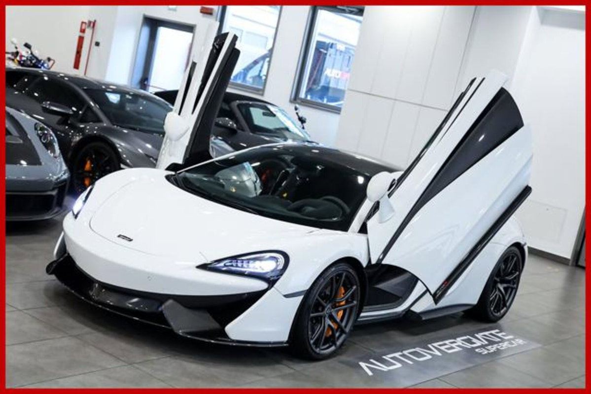 McLaren 570S Coupé 570S Coupé (14)