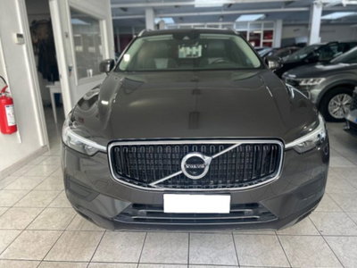 Volvo XC60 B4 (d) AWD Geartronic Momentum Pro (3)