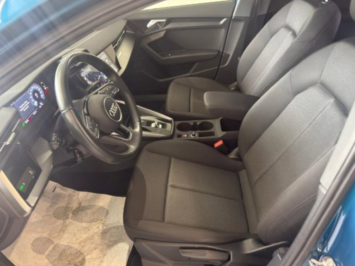 Audi A3 Sportback 35 TDI Business Advanced (9)