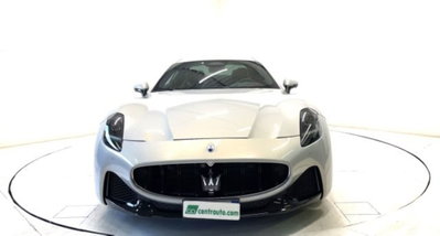 Maserati Granturismo 3.0 Modena awd auto (2)