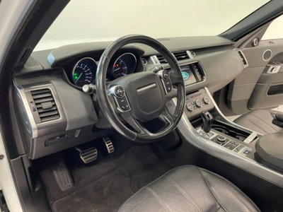 Land Rover Range Rover Sport 3.0 TDV6 HSE (15)