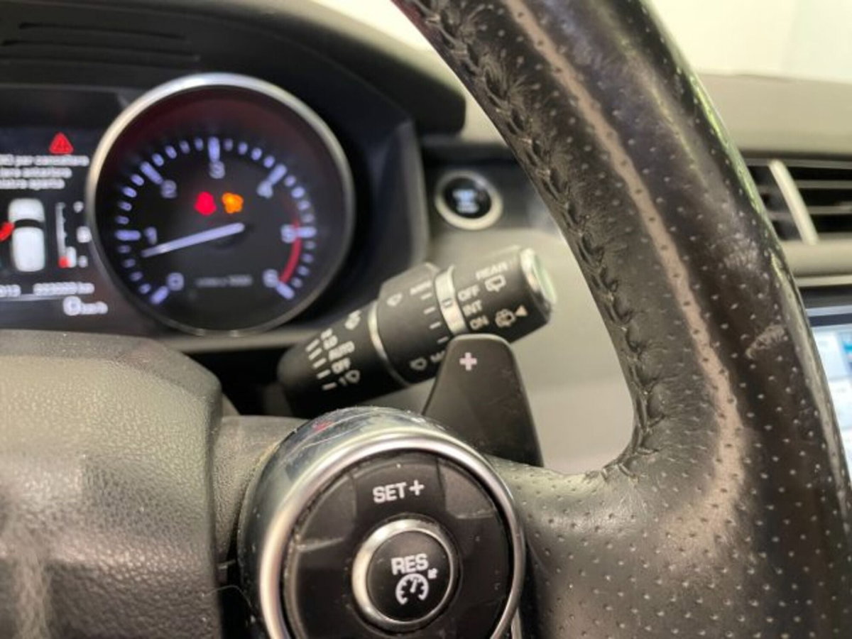Land Rover Range Rover Sport 3.0 TDV6 HSE (19)