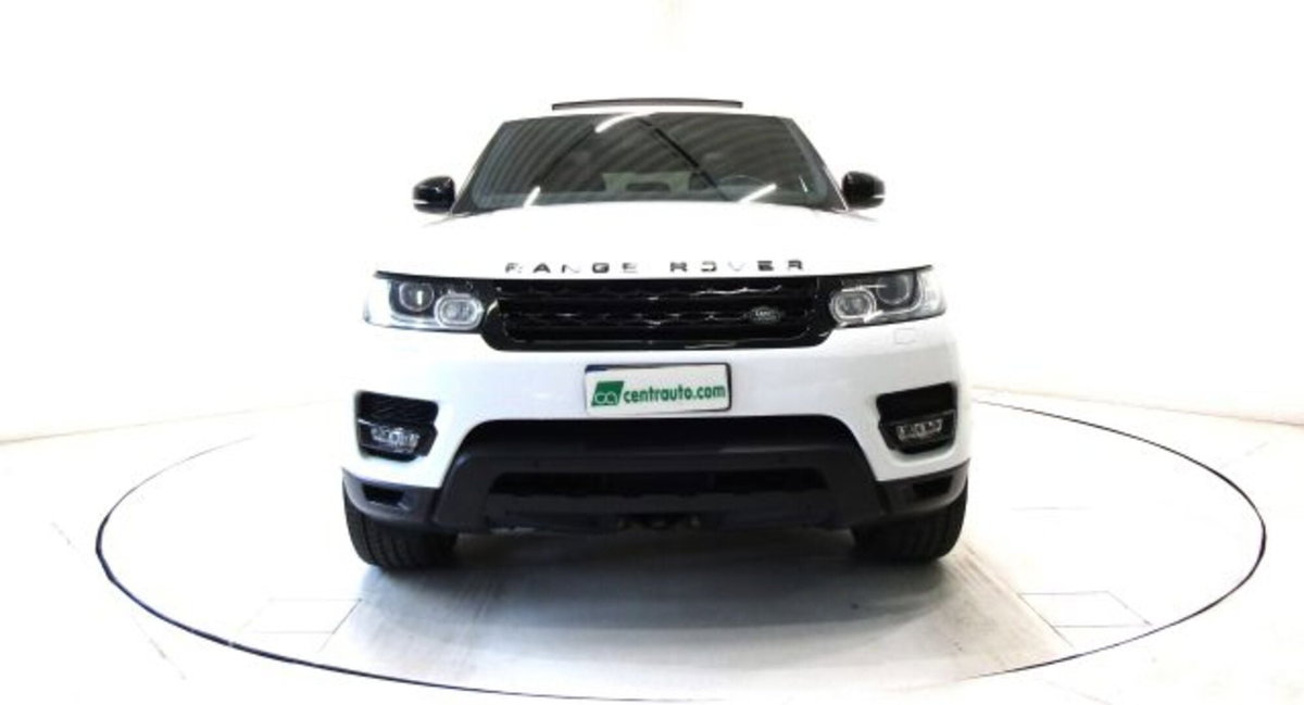 Land Rover Range Rover Sport 3.0 TDV6 HSE (2)