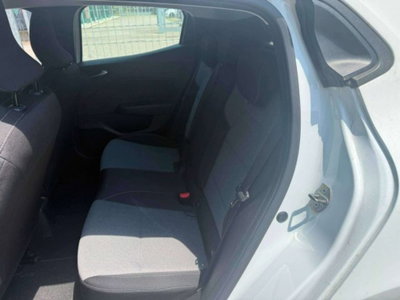 Renault Clio 1.0 tce Techno 90cv (7)