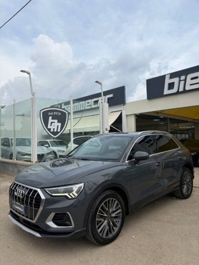 Audi Q3 35 TDI quattro S tronic Business (4)